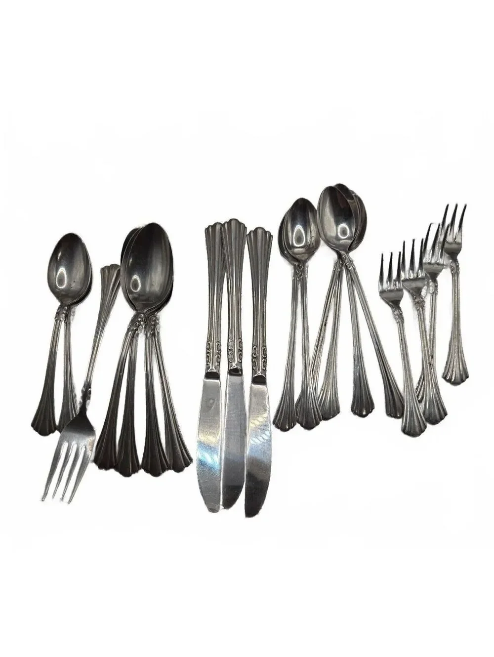 Vtg 21 pc Marketplace MPF7 Stainless steel Flatware Set w/ Ornate Handle Design